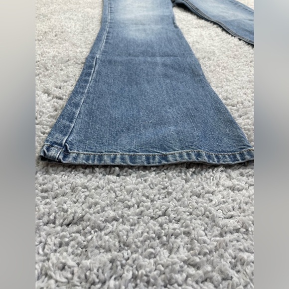 Express Jeans Womens 5/6 Hipster Flare Bell Bottom Y2K Low Cut 3 Button Hippie - Picture 3 of 6